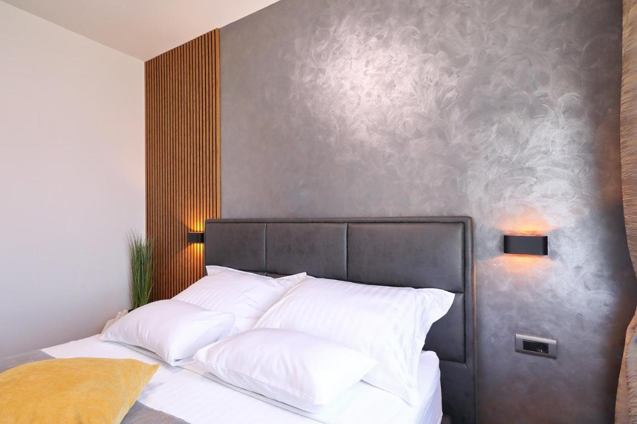 Villa Dalmatino Pakostane Ngoại thất bức ảnh